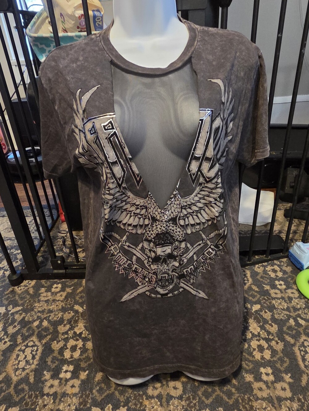 Affliction Size Small Tour Storm TEE